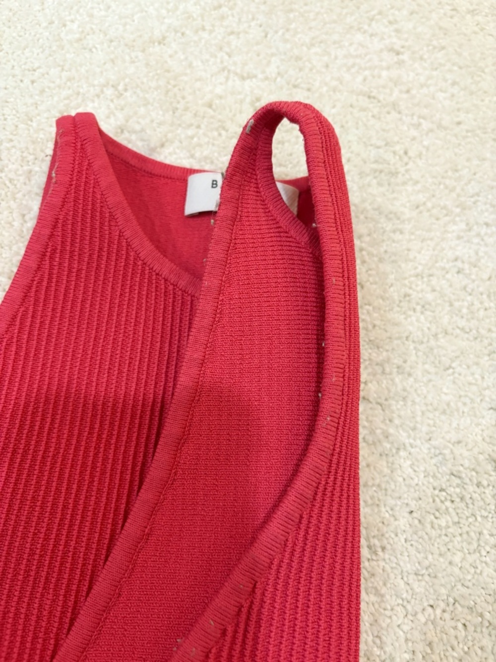 Aritzia Babaton Dark Pink Red Sleevless Ribbed Cropped Tank - Picture 6 of 8